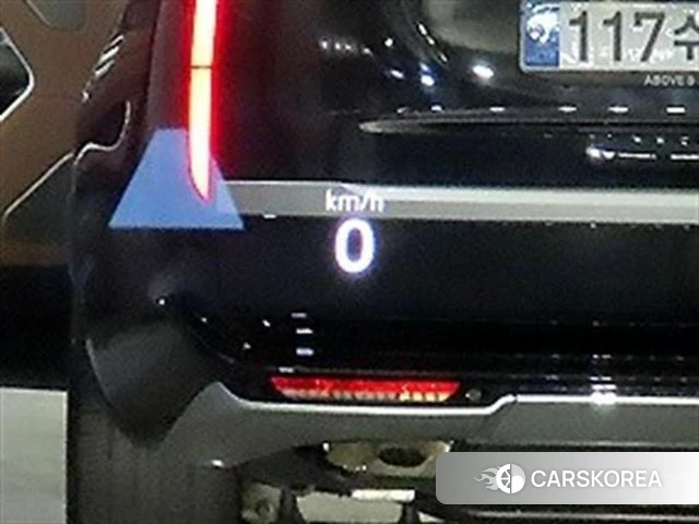 Volkswagen Golf 8th Generation 2023 Белый из Кореи, фото 4