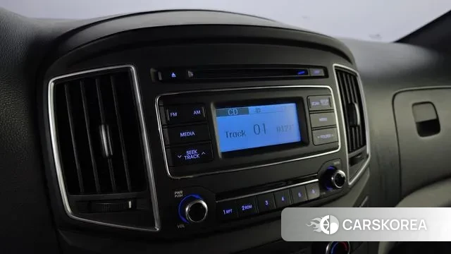 Hyundai The New Grand Starex 2019 Белый из Кореи, фото 4