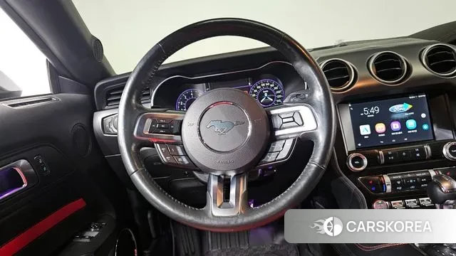 Ford Mustang 2021 Черный из Кореи, фото 4