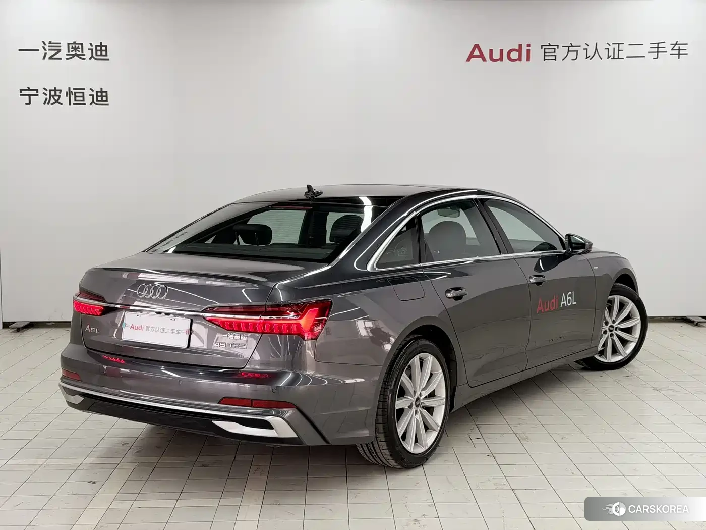 Audi A6L 2024 Silver/gray из Китая, фото 4