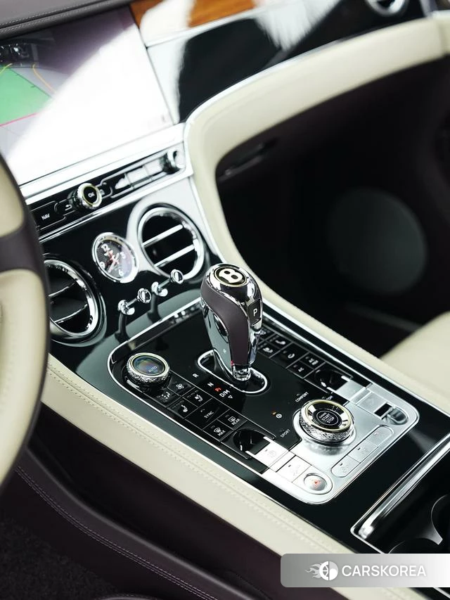 Bentley Continental 2020 Белый из Китая, фото 4