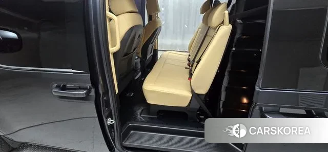 Hyundai Staria 2022 Серый из Кореи, фото 4