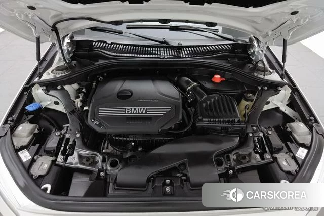 BMW 1 series 2023 Белый из Китая, фото 4