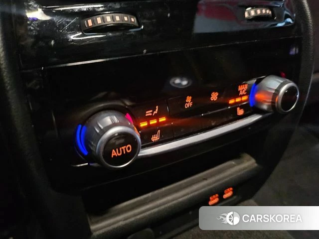 BMW 5 Series (G30) 2019 Белый из Кореи, фото 4