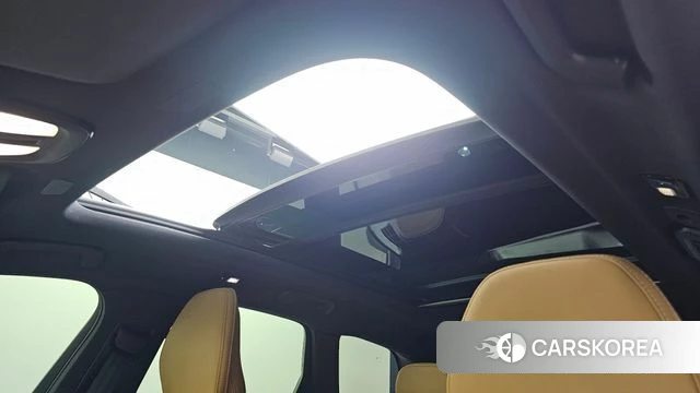 Volvo XC60 second Generation 2023 Белый из Кореи, фото 4
