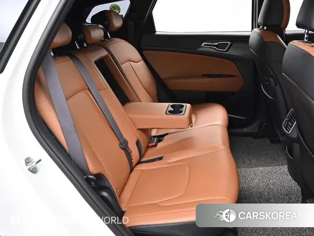 Kia Sportage 5th Generation 2021 Белый из Кореи, фото 4