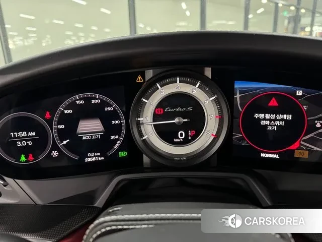 Porsche 911(992) 2022 Серебристо-серый из Кореи, фото 4