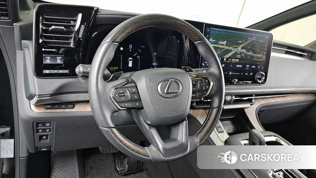 Lexus LM Second Generation 2024 Черный из Кореи, фото 4