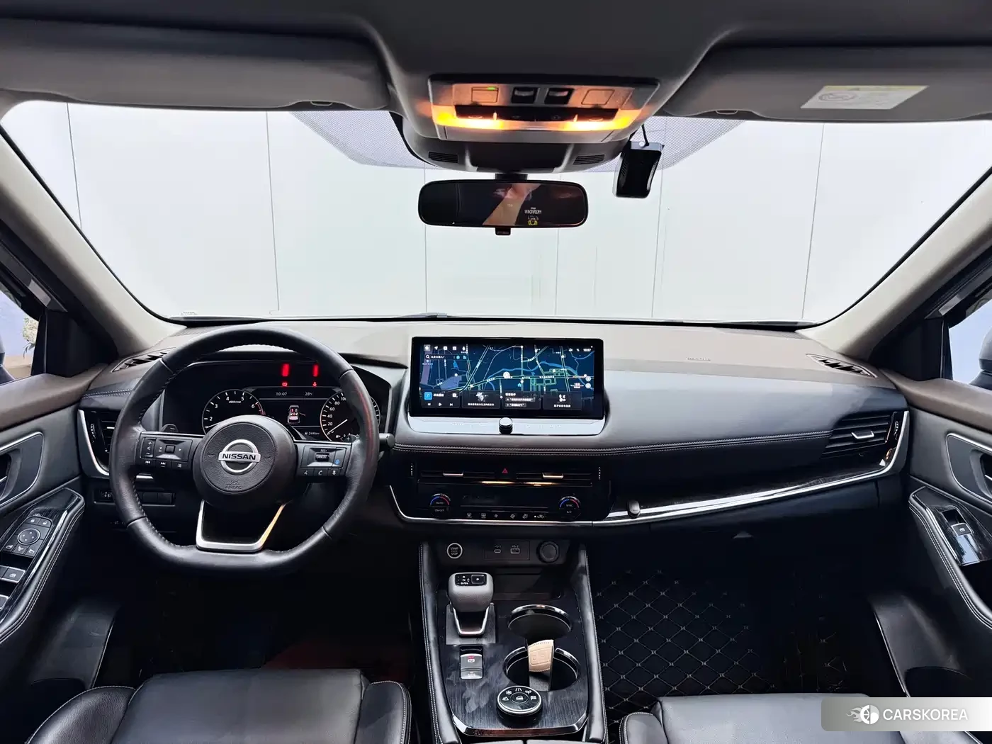 Nissan X-Trail 2021 Champagne/brown из Китая, фото 4
