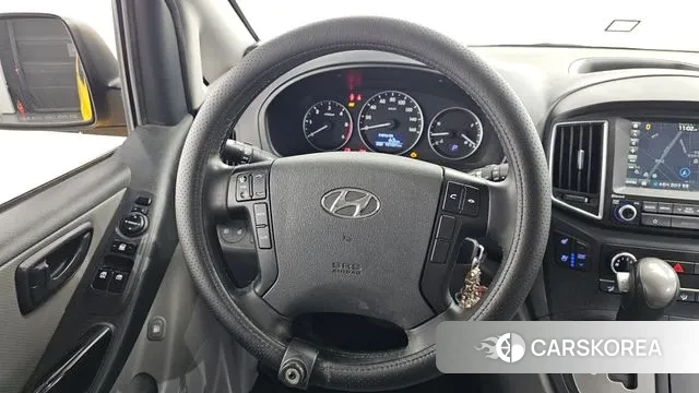 Hyundai The New Grand Starex 2018 Желтый из Кореи, фото 4