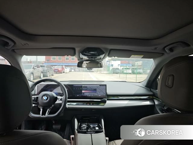 BMW 5 series 2025 Черный из Китая, фото 4