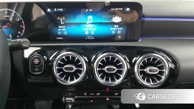 Mercedes-Benz A-Class W177 2021 Белый из Кореи, фото 4