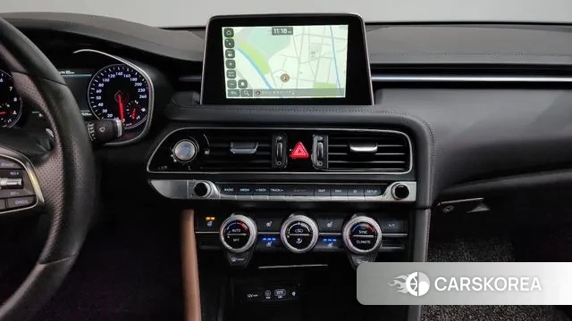 Genesis G70 2018 Серебряный из Кореи, фото 4