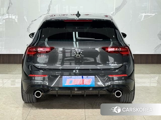 Volkswagen Golf GTI 2023 Черный из Китая, фото 4