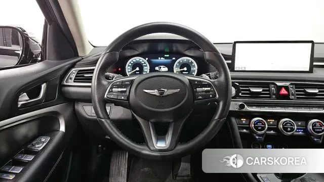 Genesis The New G70 id 3478879 из Кореи 4