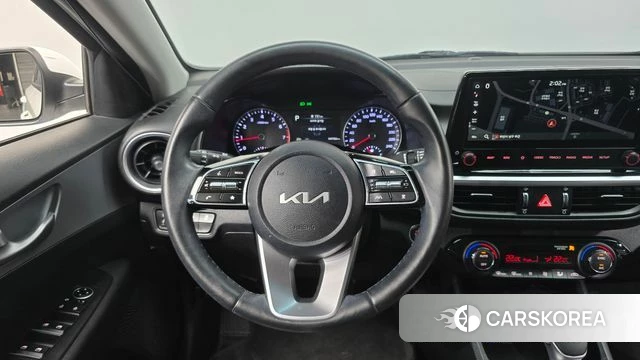 Kia The New K3 2nd generation 2022 Белый из Кореи, фото 4