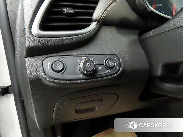 Chevrolet (GM Daewoo) The New Trax 2020 Белый из Кореи, фото 4