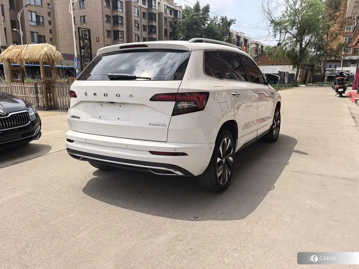 Skoda Krok 2022 Белый из Китая, фото 4