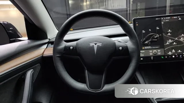 Tesla Model 3 2021 Черный из Кореи, фото 4