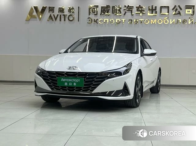 Hyundai Elantra 2022 Белый из Китая, фото 4