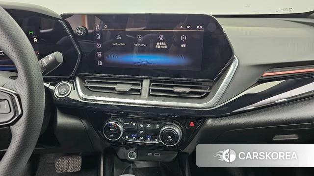 Chevrolet (GM Daewoo) Trax Crossover 2024 Серый из Кореи, фото 4