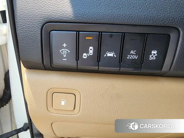 Kia The New Carnival 2018 Белый из Кореи, фото 4