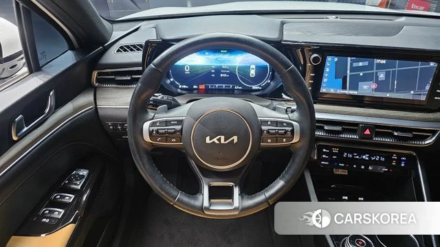 Kia K5 3rd generation 2023 Белый из Кореи, фото 4