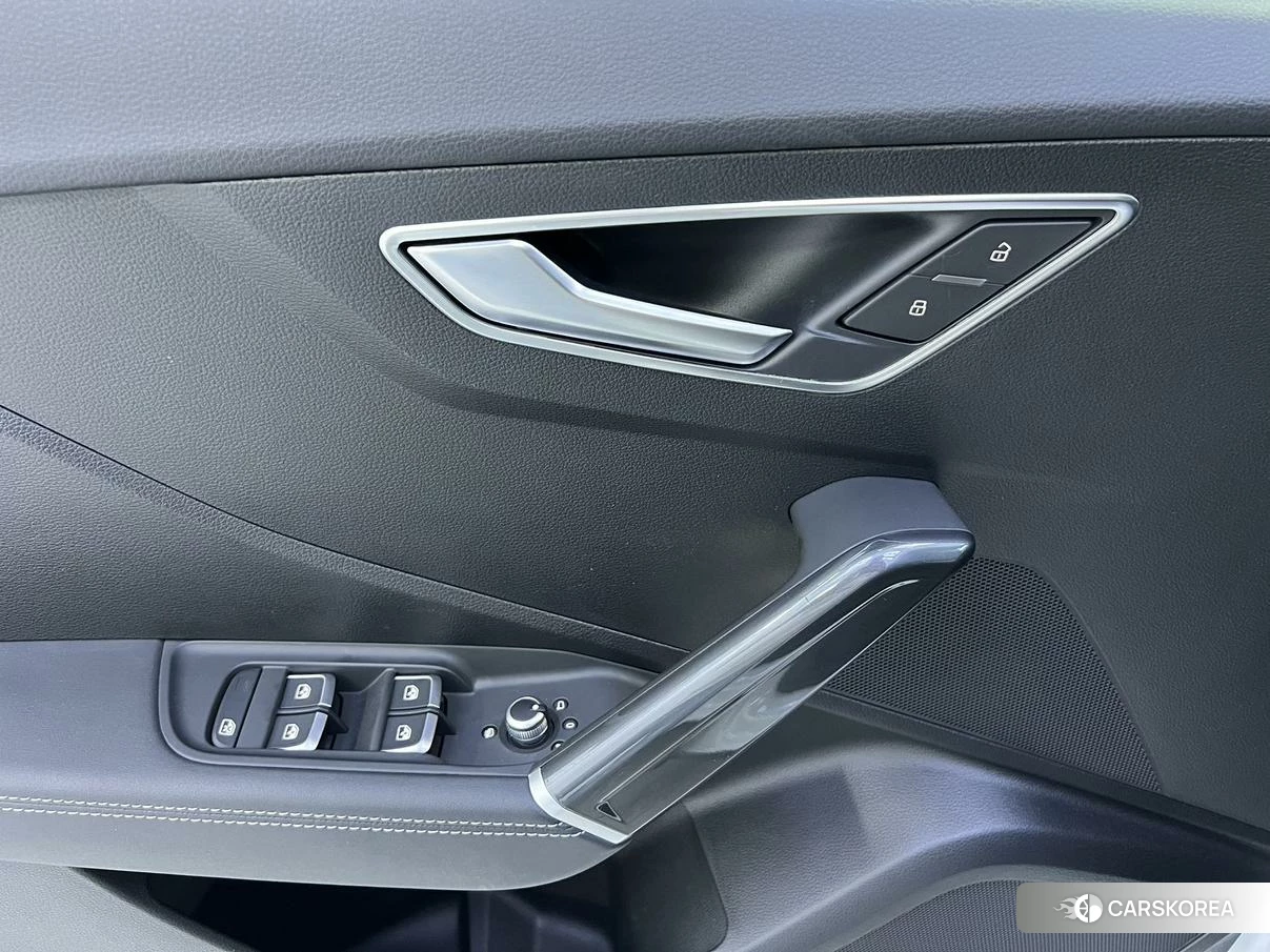Audi Q2L 2021 Белый из Китая, фото 4