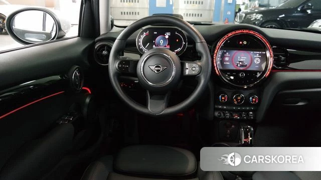 Mini Cooper 2023 Черный из Кореи, фото 4