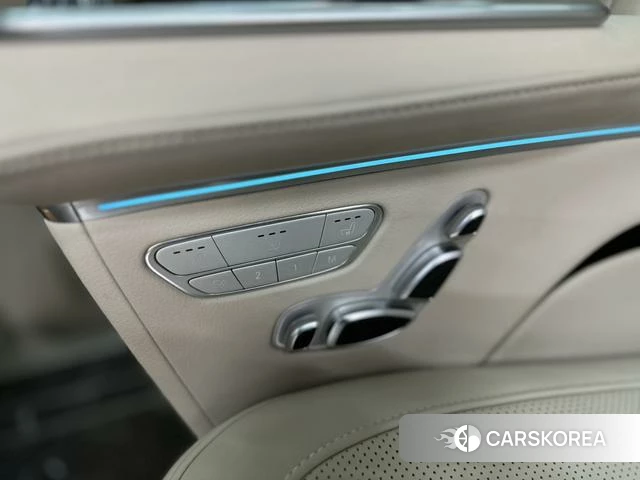 Mercedes-Benz V-class 2024 Черный из Китая, фото 4