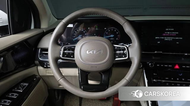 Kia Carnival 4th generation 2023 Белый из Кореи, фото 4