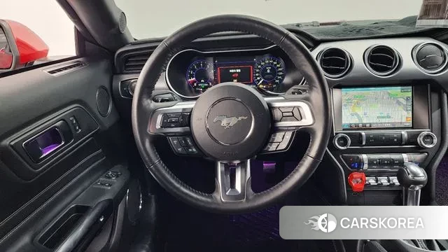 Ford Mustang 2022 Красный из Кореи, фото 4