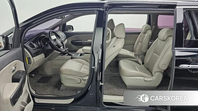 Kia The New Carnival 2019 Черный из Кореи, фото 4