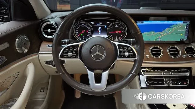 Mercedes-Benz E-Class W213 2019 Черный из Кореи, фото 4