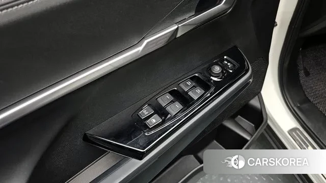 Ssangyong Torres 2022 Белый из Кореи, фото 4