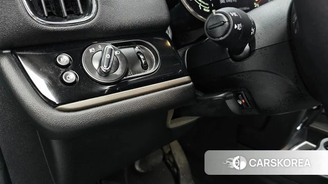 Mini Cooper Countryman 2023 Небесно-голубой из Кореи, фото 4