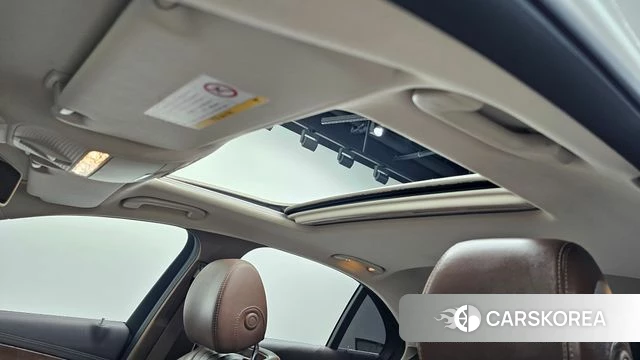 Mercedes-Benz E-Class W213 2019 Белый из Кореи, фото 4