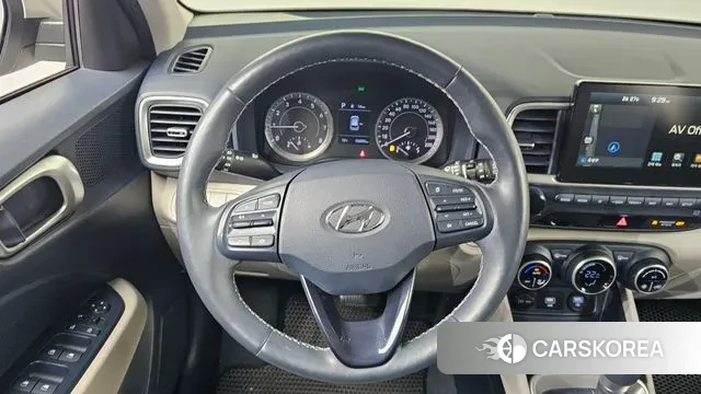 Hyundai Venue 2019 Серебристо-серый из Кореи, фото 4