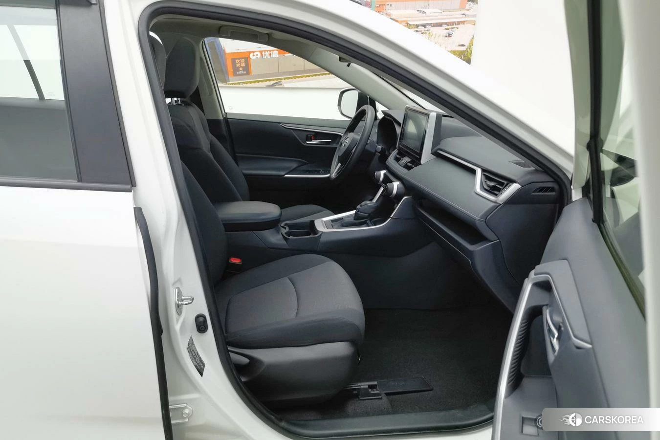 Toyota RAV4 Rongfang 2019 Белый из Китая, фото 4