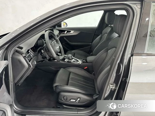 Audi A4L 2024 Темно-серый из Китая, фото 4