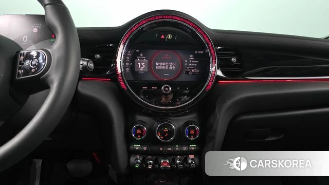 Mini Cooper 2023 Черный из Кореи, фото 4