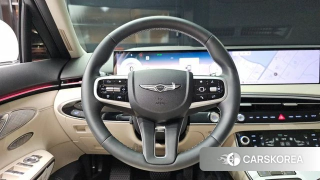 Genesis GV70 2025 Белый из Кореи, фото 4