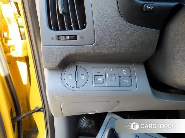 Hyundai The New Grand Starex 2019 Желтый из Кореи, фото 4