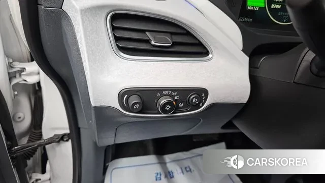 Chevrolet (GM Daewoo) Bolt EV 2019 Белый из Кореи, фото 4