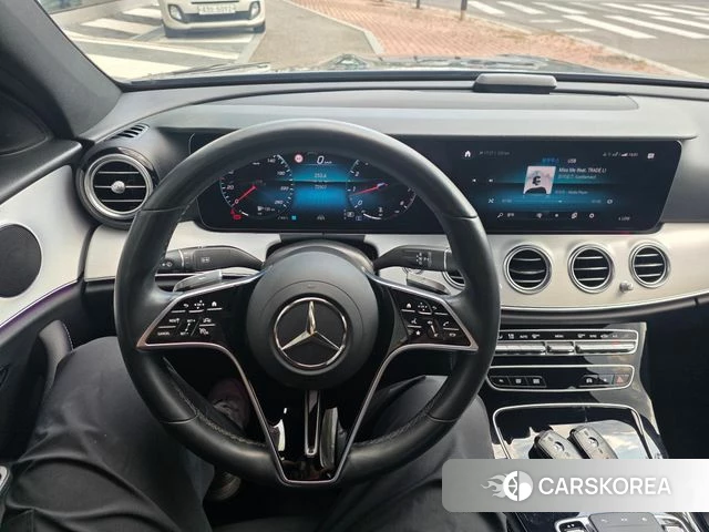 Mercedes-Benz E-Class W213 2021 Серый из Кореи, фото 4