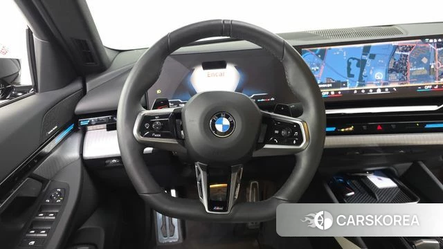 BMW 5 Series (G60) 2024 Черный из Кореи, фото 4