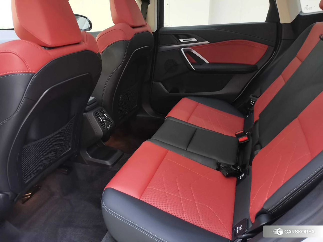 BMW X1 2023 Белый из Китая, фото 4