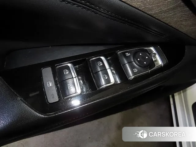 Kia K8 2023 Белый из Кореи, фото 4