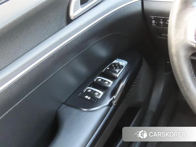 Kia K5 3rd generation 2021 Серый из Кореи, фото 4