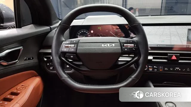 Kia The New Sportage 5th Generation Hybrid 2025 Серый из Кореи, фото 4